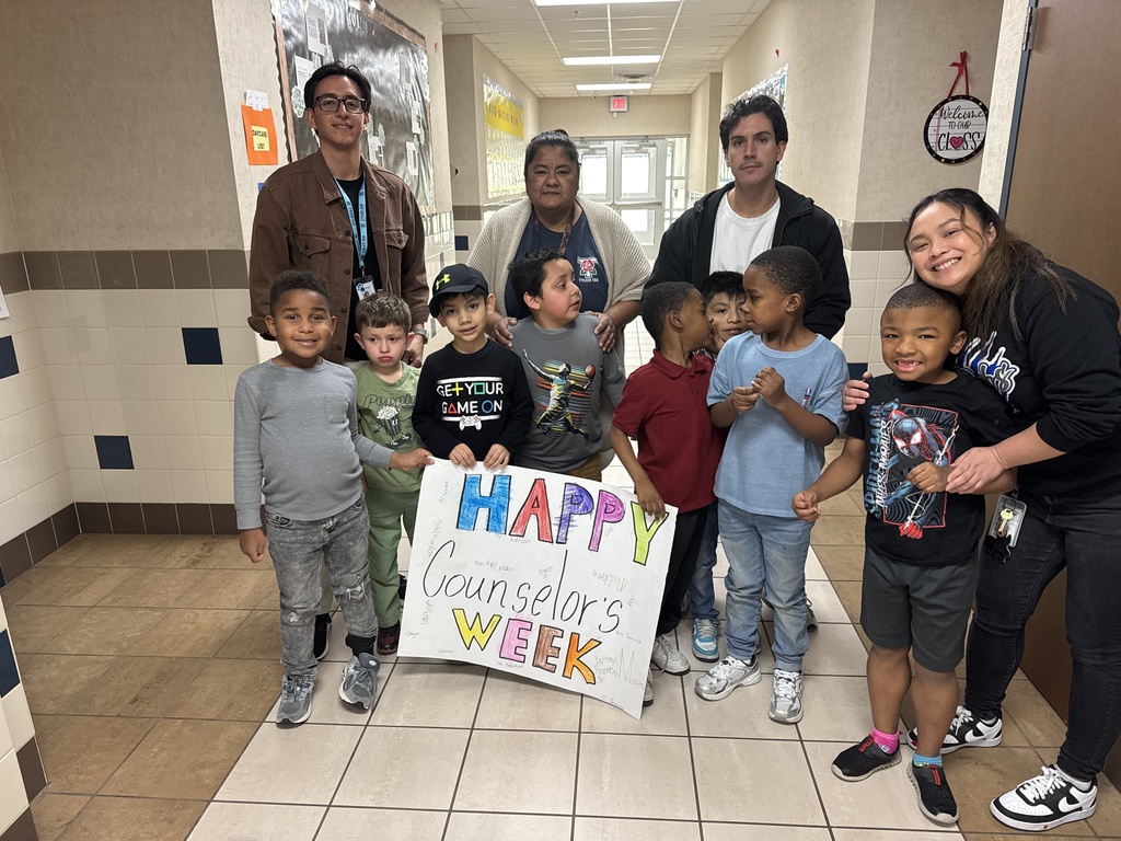 Ms Tamano Class wishing Mrs Rodriguez a happy counselor's week 