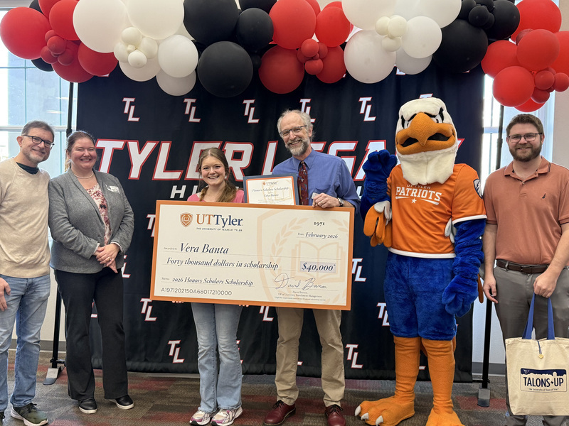 Tyler Legacy senior Vera Banta with her UT Tyler Scholarship