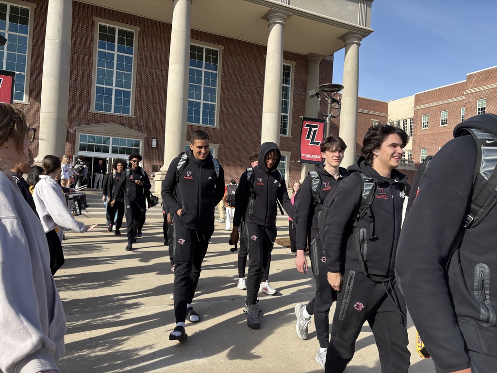 Tyler Legacy Boys Varsity Basketball heading out to their round 1 playoff game