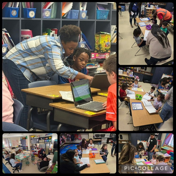 students sharing data with parents at school 