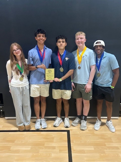 Tyler Legacy's Current Event UIL team with their awards