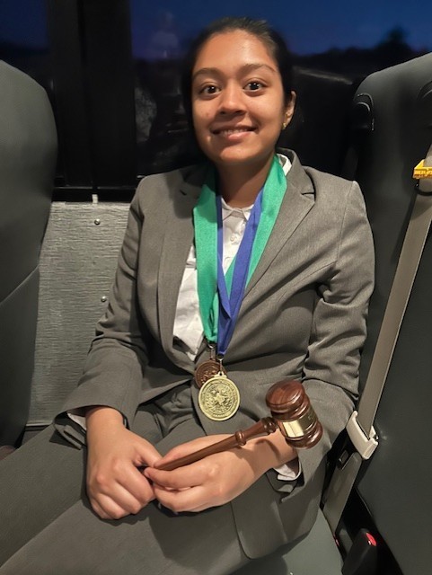 Tyler Legacy's Calculator applications team UIL team with their awards