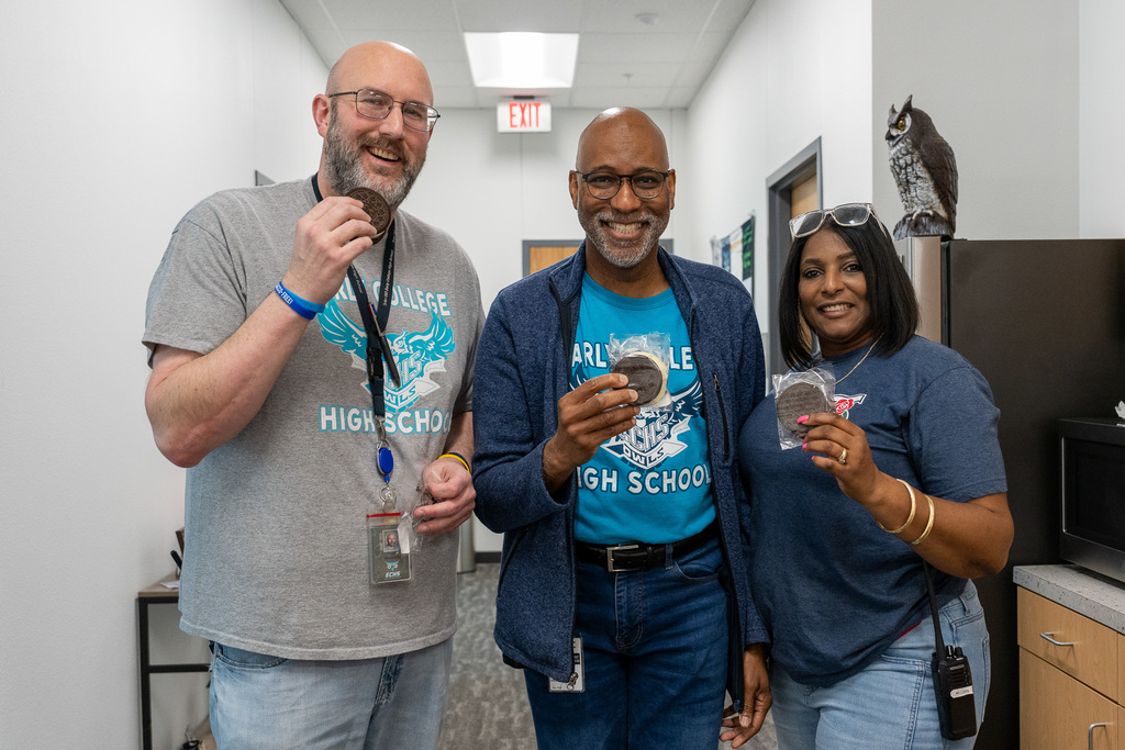 ECHS staff receive sweet treats from Freddy's Frozen Custard and Steakburgers!