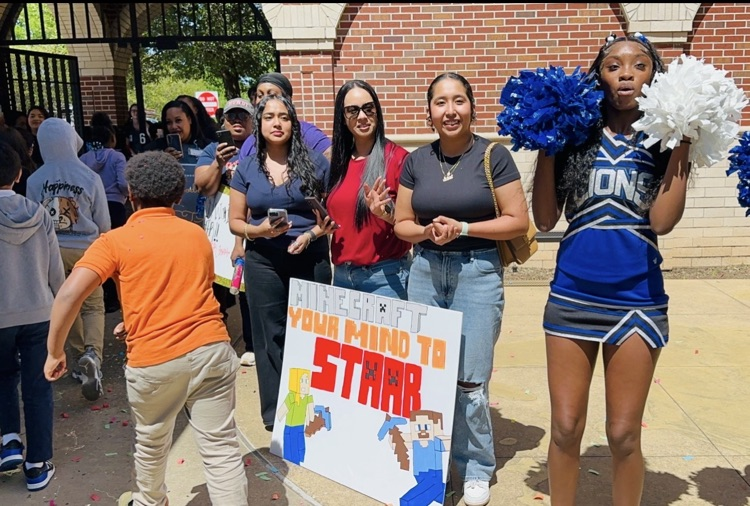 Staar parade 