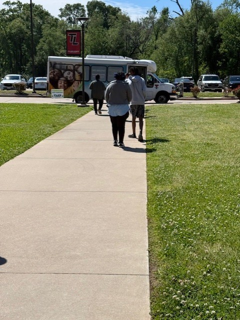 Mrs. Baldwin's students on Tyler transit