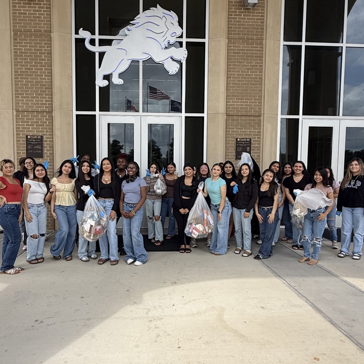 girls in front of school