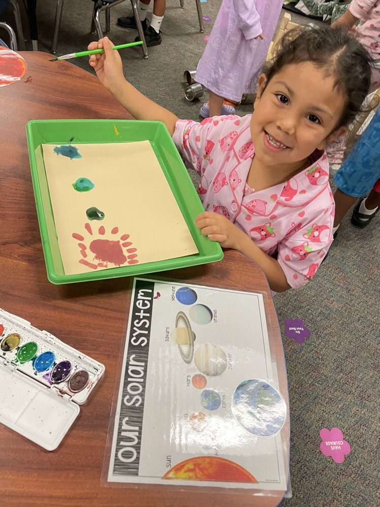 kids doing space activities