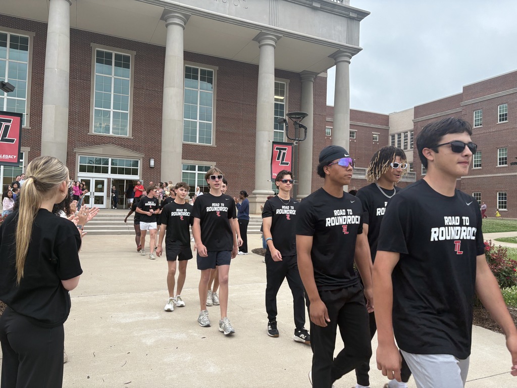 Tyler Legacy Varsity Baseball for their sendoff to game 1 against Wylie East
