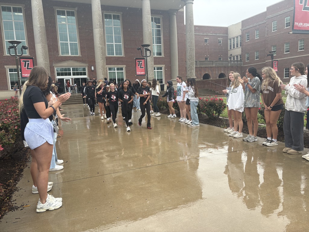 Tyler Legacy track and field as they head to regionals