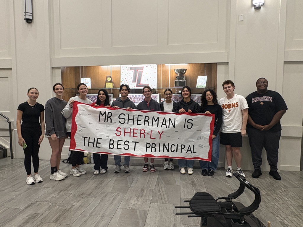 Tyler Legacy students giving Sherman a big Red Raider welcome when he got to school this morning