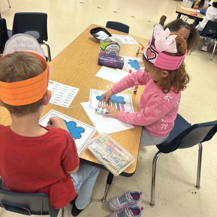 students wearing kindness hats