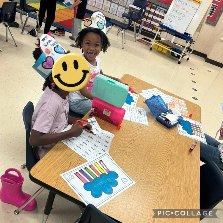 students wearing kindness hats