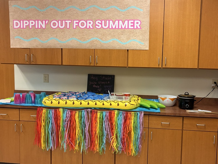 dip bar