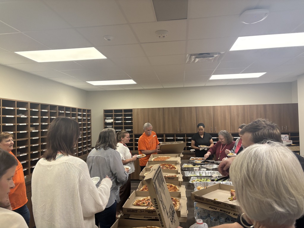 Tyler Legacy teachers getting lunch from Churches Serving Schools