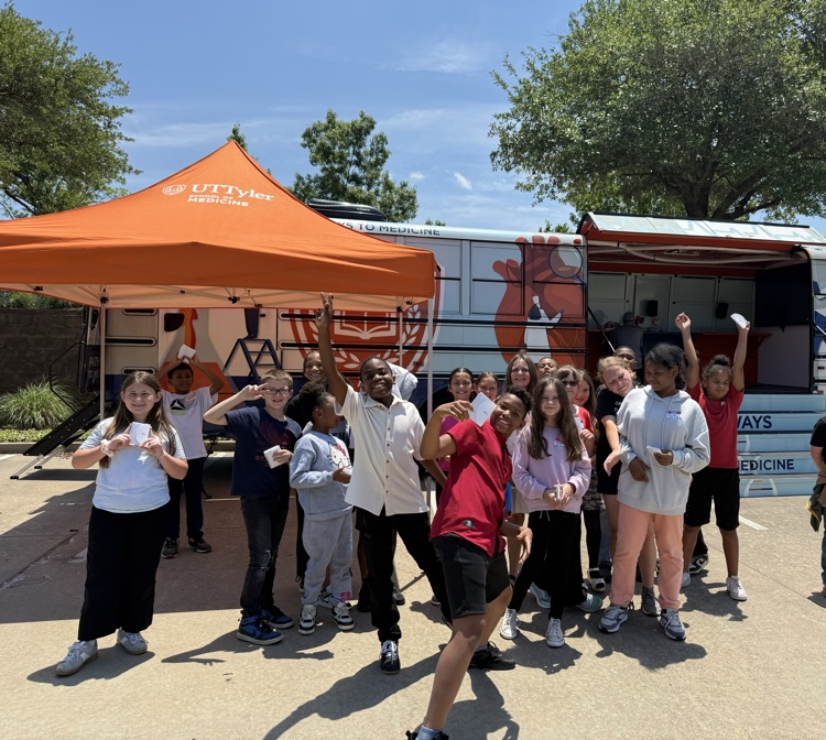 UT Tyler Pathways mobile lab