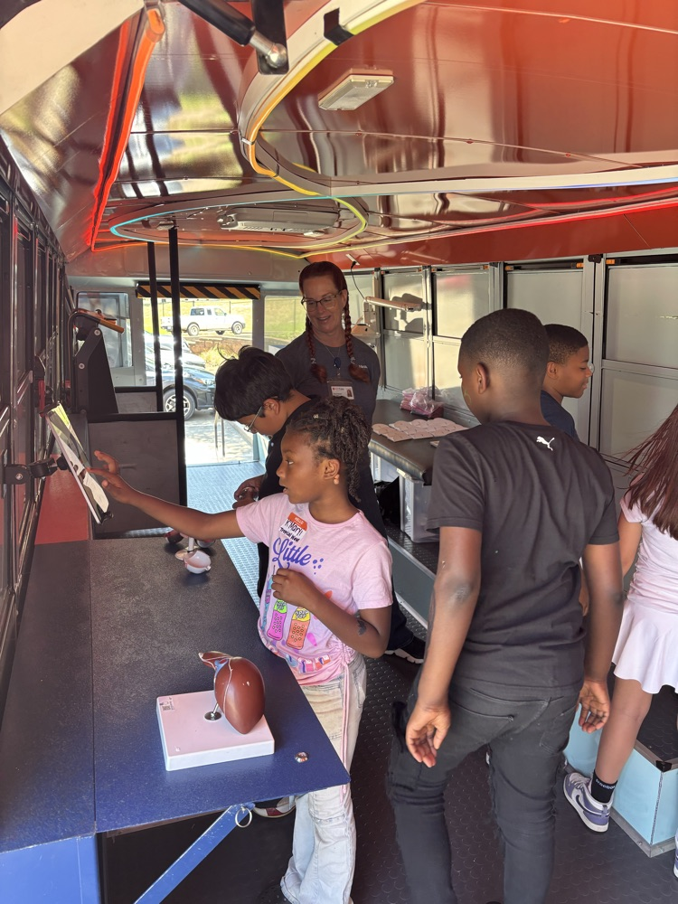 UT Tyler Pathways mobile lab