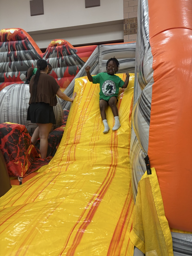 students at field day