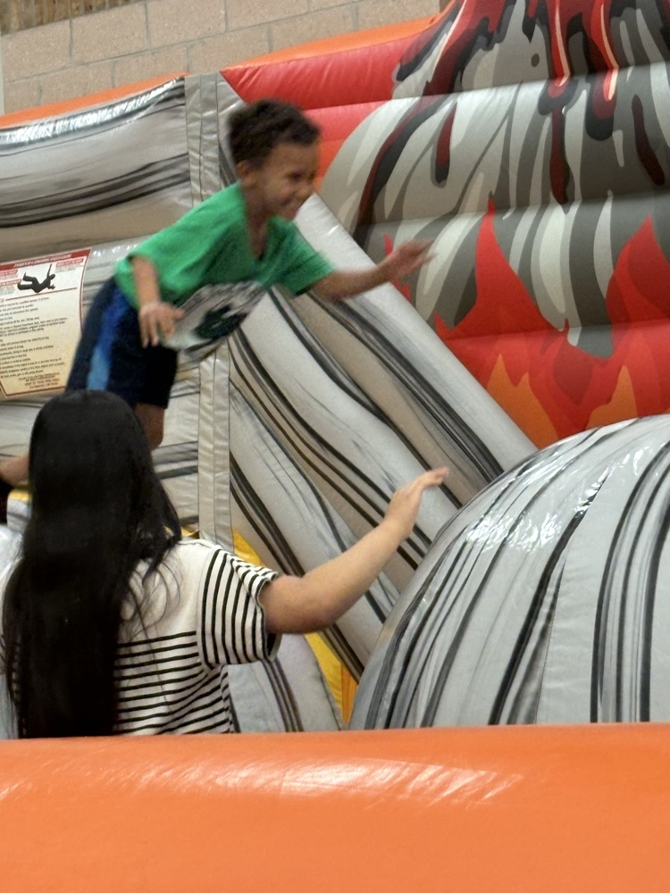 students at field day