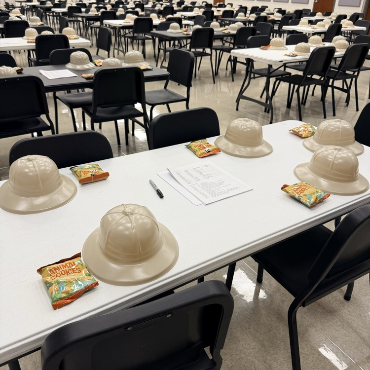 hats on table