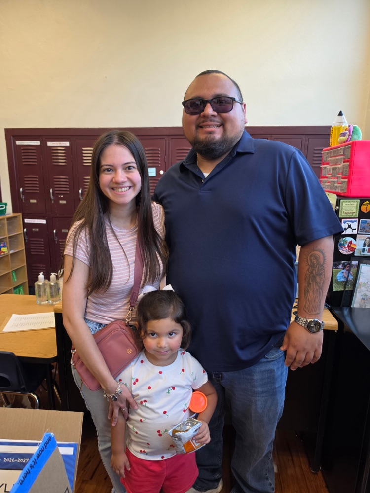 family at Meet the Teacher