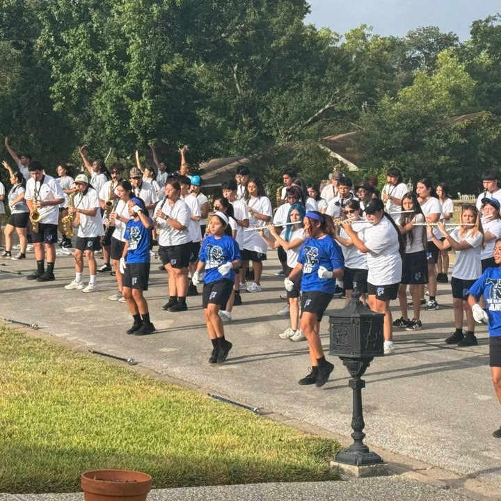 band playing