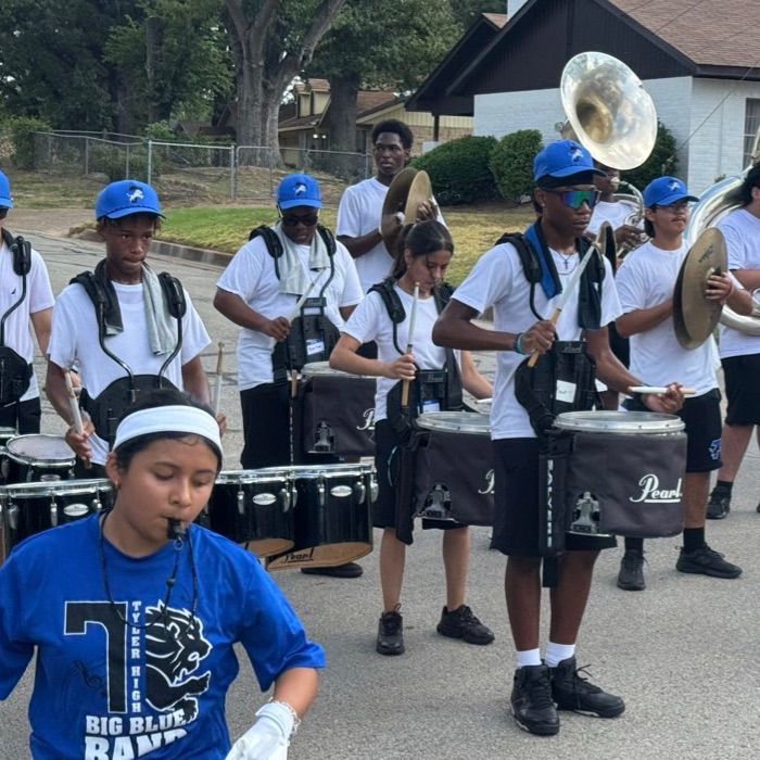 band playing