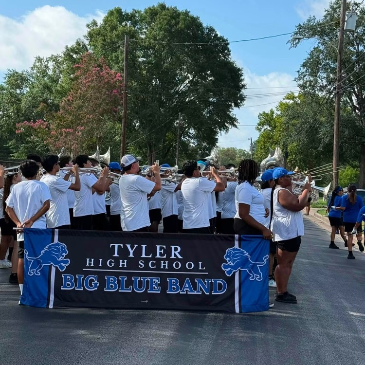 band playing