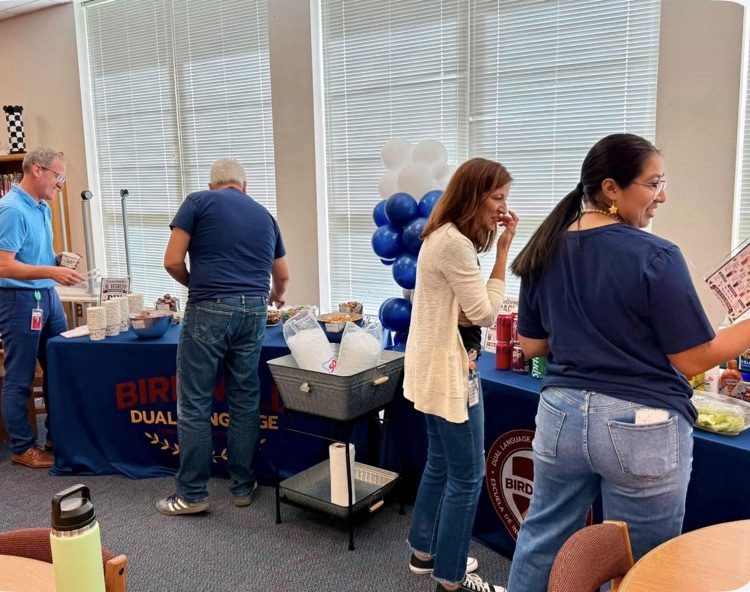 teachers getting snacks