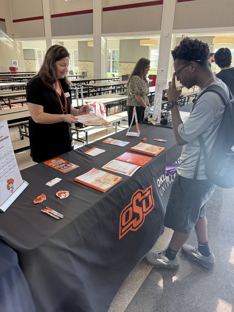 College fair at legacy for graduating seniors