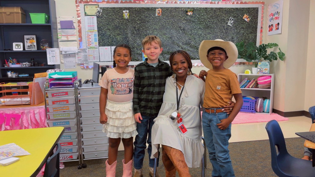 Students in Mrs. Scott's class came ready!