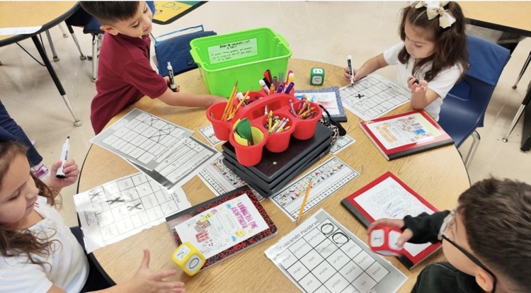students doing lit centers
