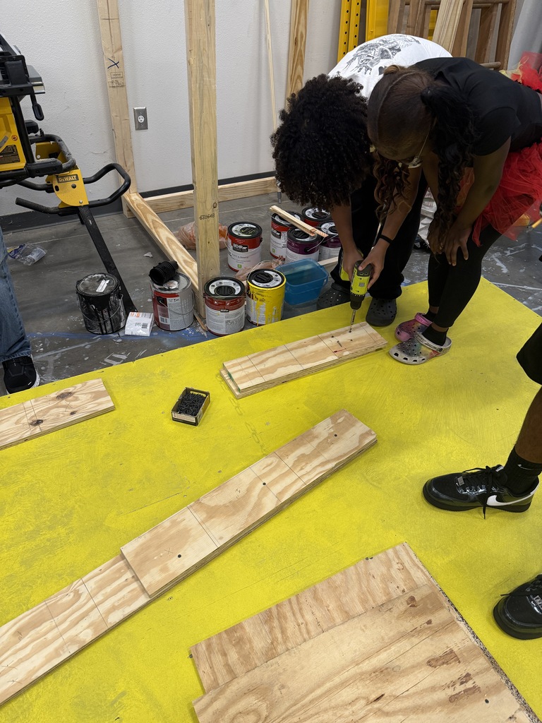 students using power tools