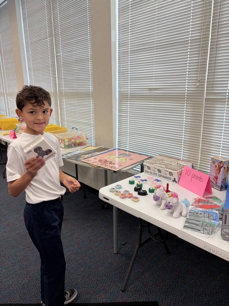 student shopping at AR store