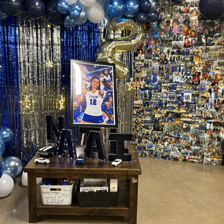 Senior table