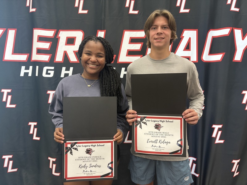 Junior of the Month: Keely Sanders and Everett Kulaga