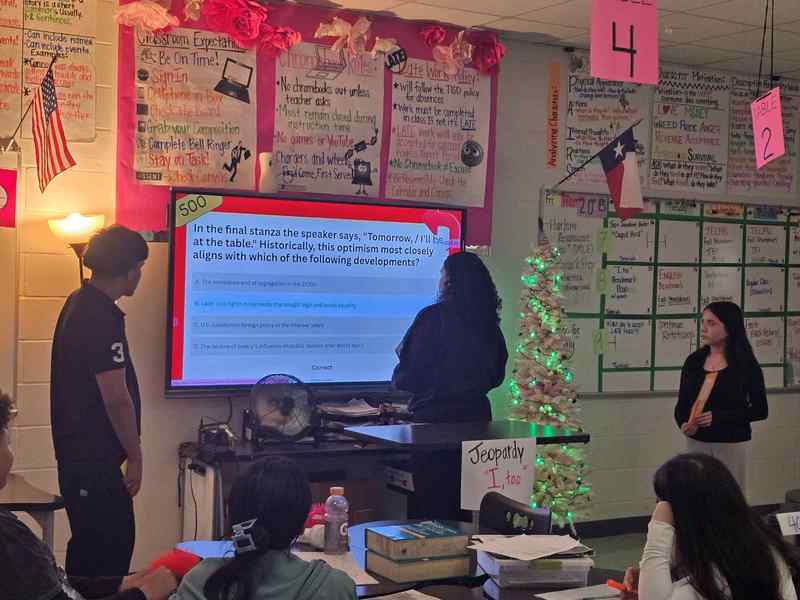 students playing jeopardy