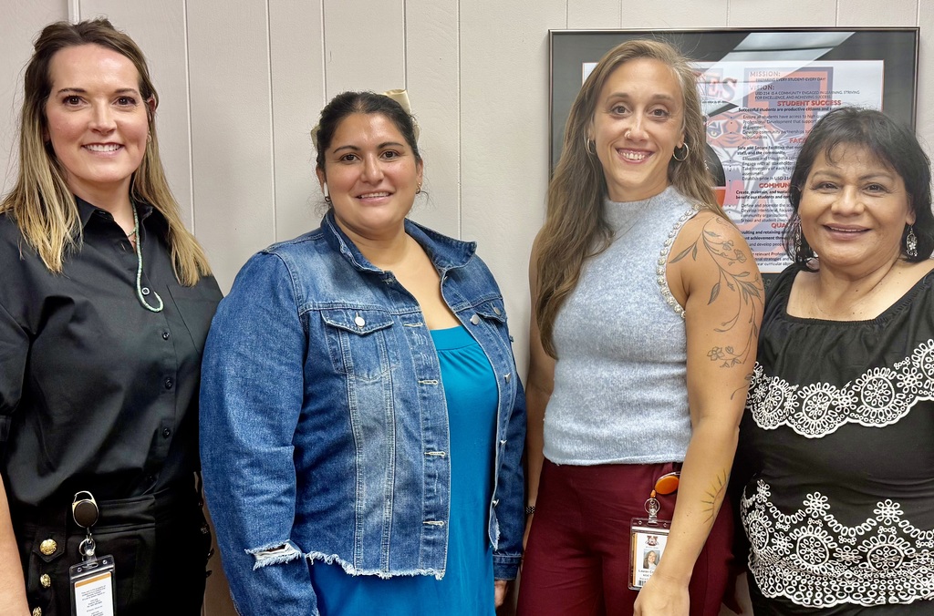 Daina Butler, Mayra Meraz, Laura Cossman, Alicia Rodriquez