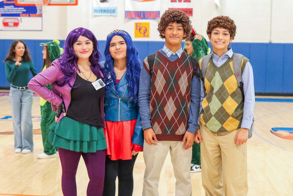 Photo of best dressed sophomores