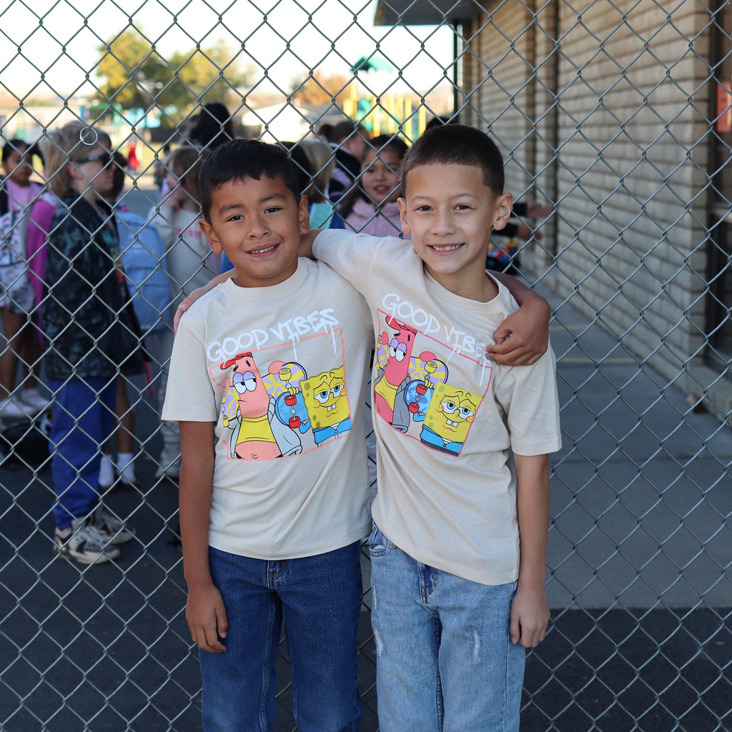 MHES students wearing matching shirts
