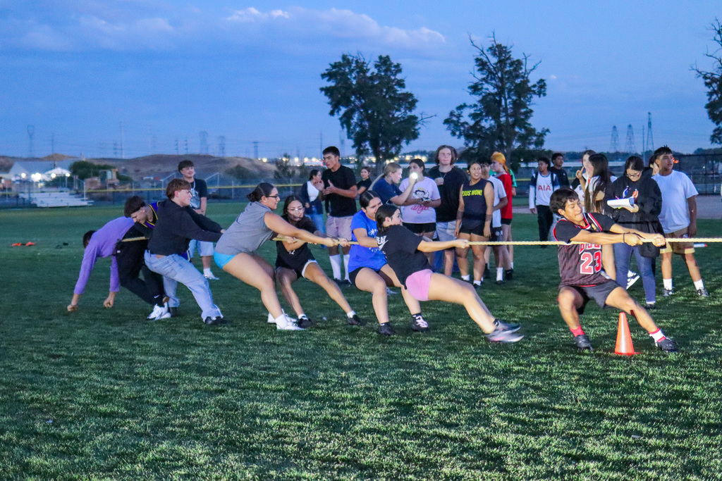 students playing tug a war