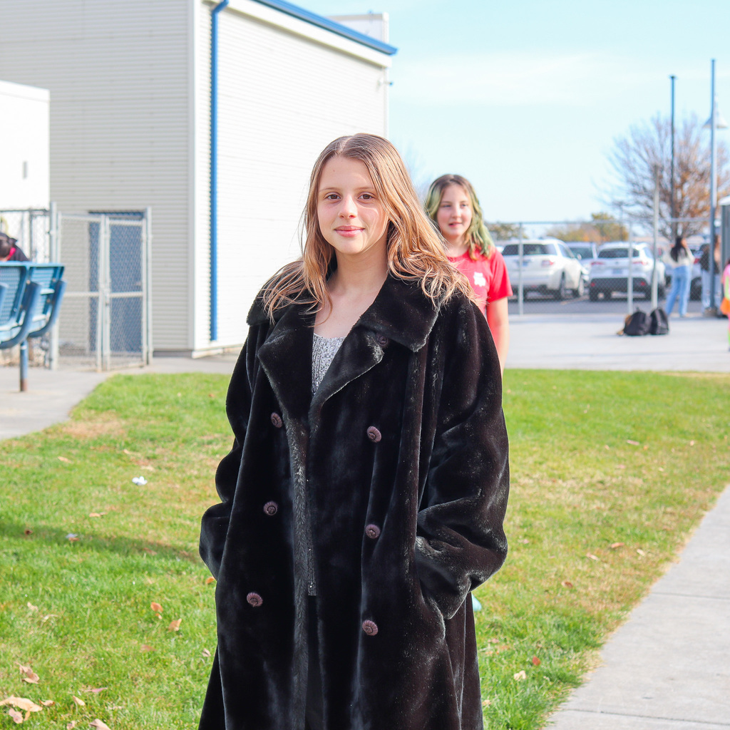 Student dressed from a different decade