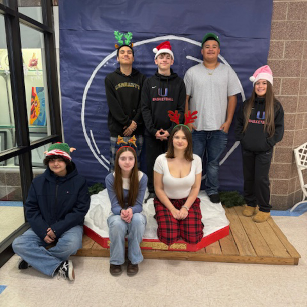 UHS students wearing holiday head gear