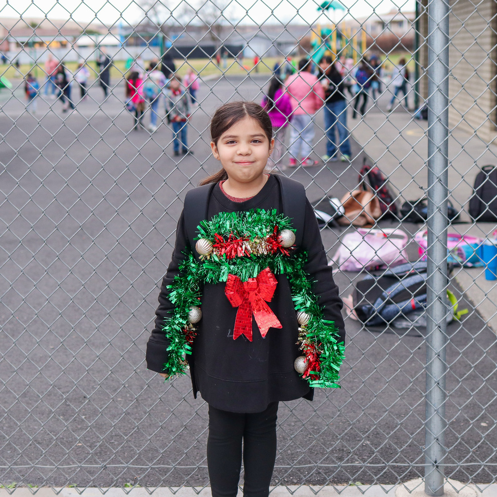 Student at MHES dressed up