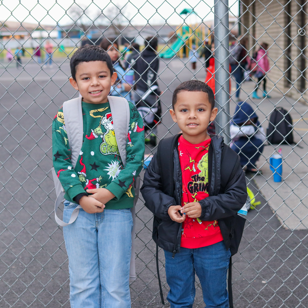 Students at MHES dressed up