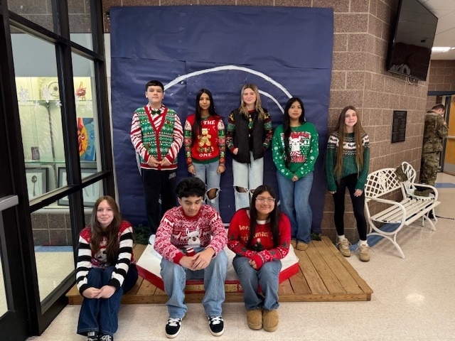 group photo of students 