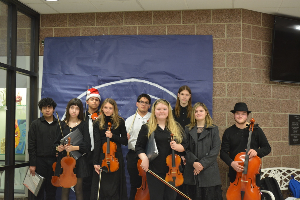 photo of orchestra students 