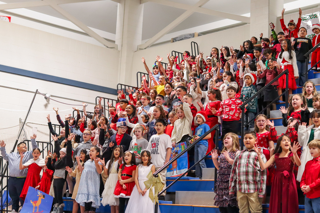 photo of 3rd grade singing