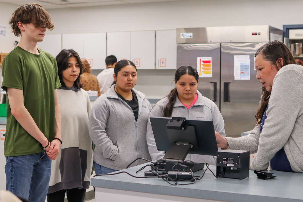 students training on the new point of sale system 