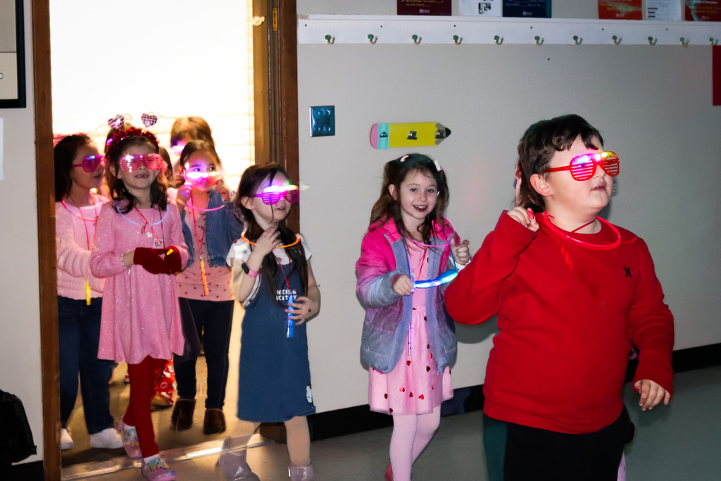 students walking into the flow party 