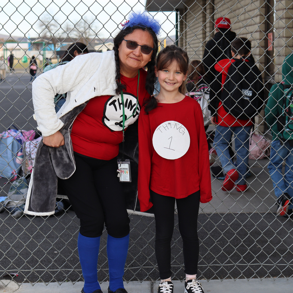 student and teacher dressed as thing one and thing two